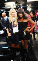 Naomi Campbell photo #