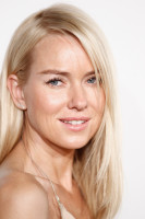 Naomi Watts photo #