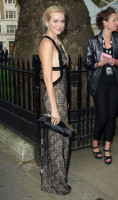 Naomi Watts photo #