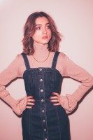 photo 7 in Natalia Dyer gallery [id1014368] 2018-02-27
