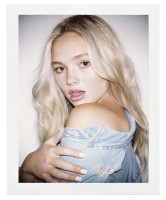 Natalie Alyn Lind photo #