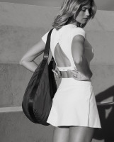 Natalie Roser photo #