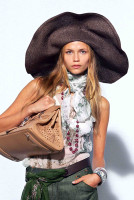 Natasha Poly photo #