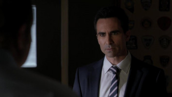 Nestor Carbonell photo #