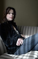 Neve Campbell photo #