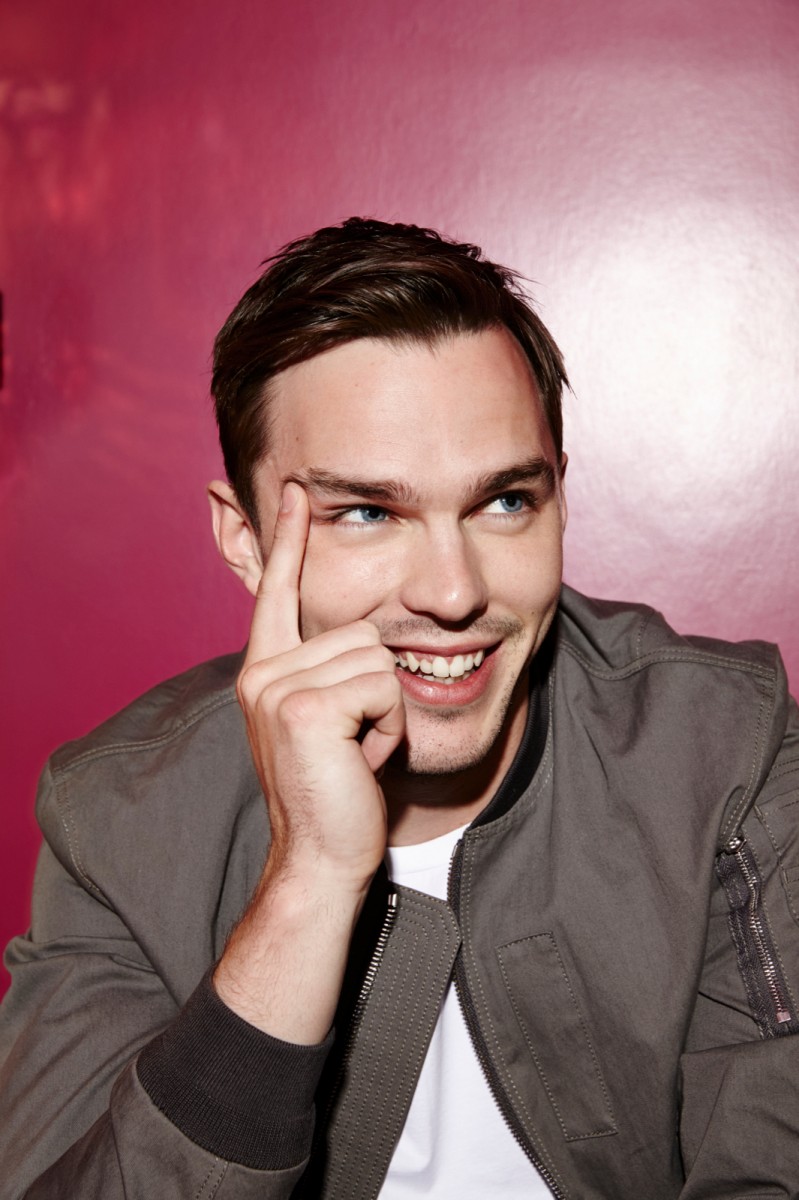 Nicholas Hoult: pic #822079