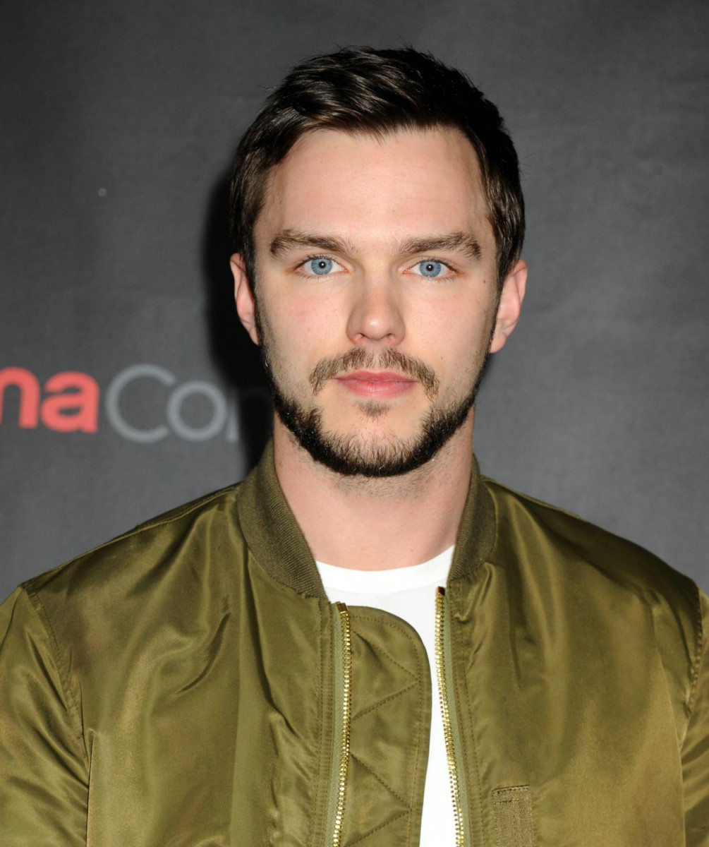 Nicholas Hoult: pic #770458