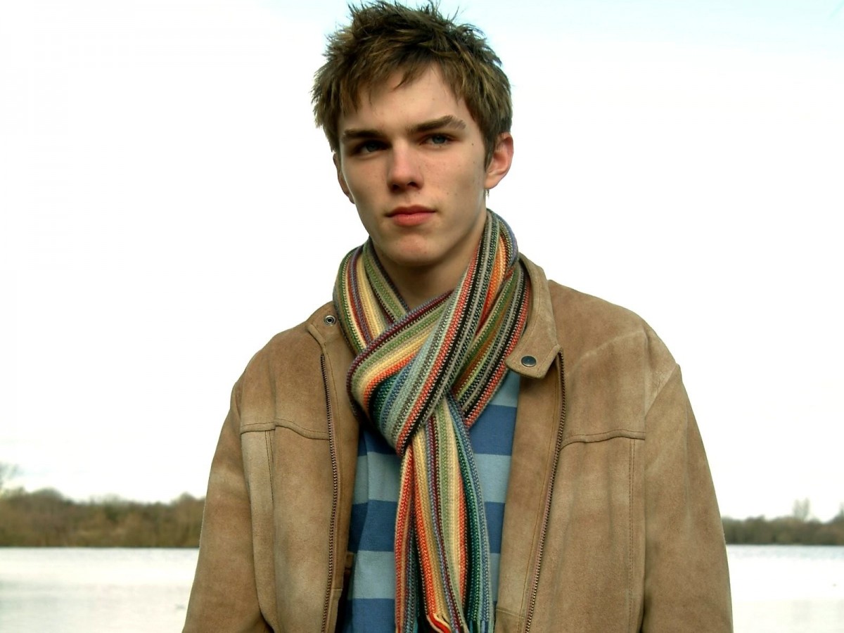 Nicholas Hoult: pic #711823