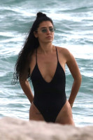 Nicole Williams photo #