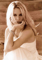 Nicolette Sheridan photo #