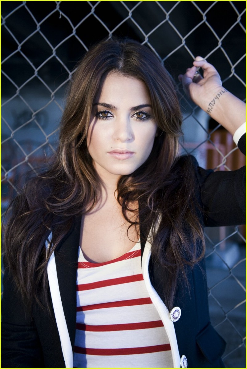 Nikki Reed: pic #125581