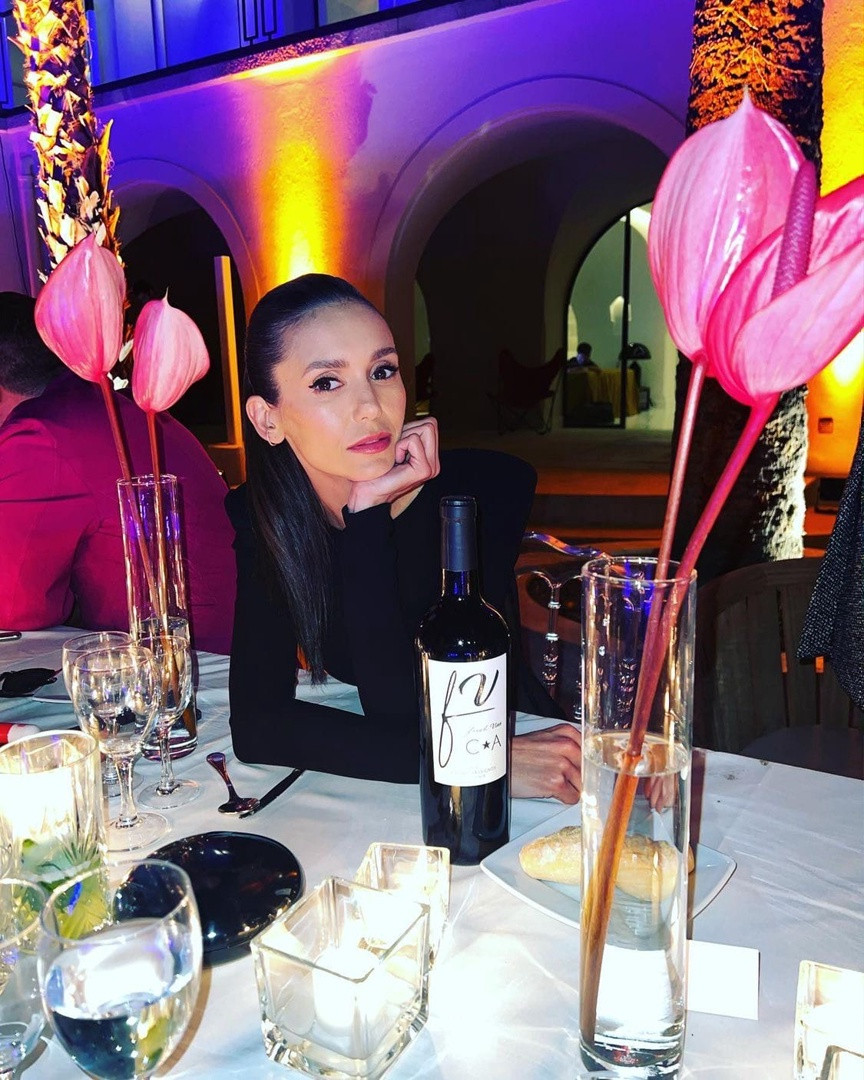 Nina Dobrev: pic #1303490