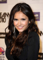 Nina Dobrev photo #