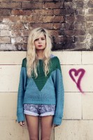 Nina Nesbitt photo #