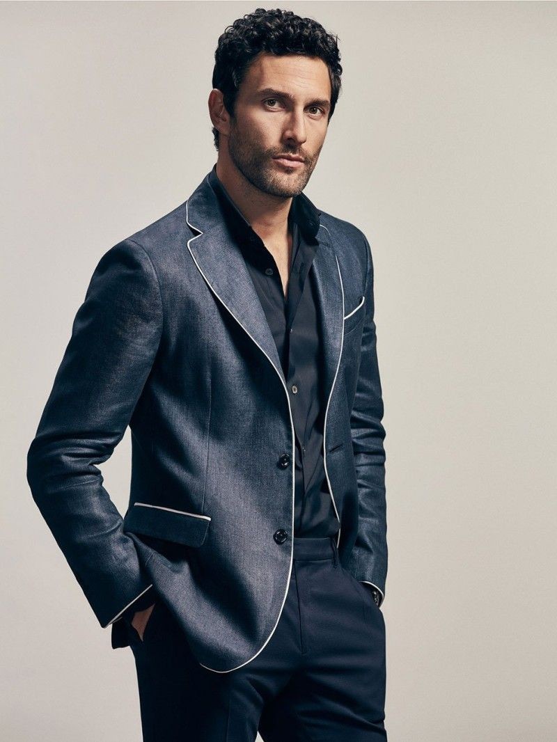 Noah Mills: pic #1091294