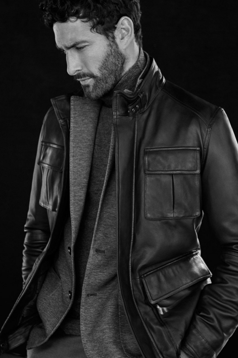 Noah Mills: pic #1092542