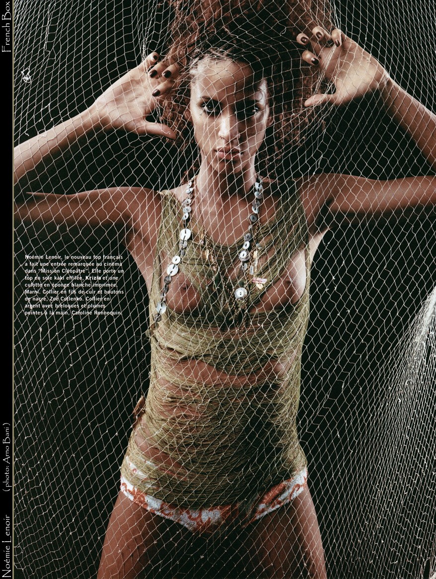 Noemie Lenoir: pic #14562