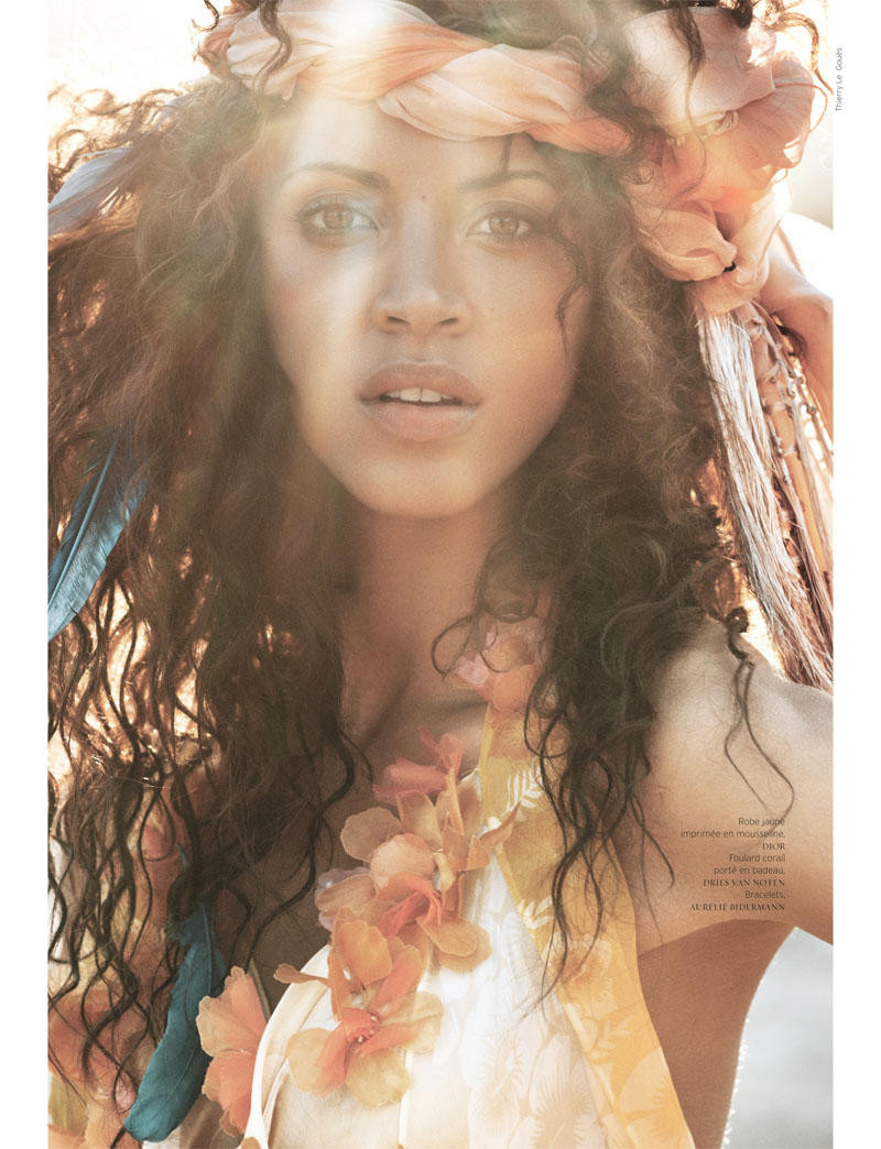 Noemie Lenoir: pic #353007