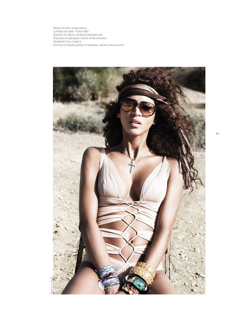 Noemie Lenoir: pic #352958