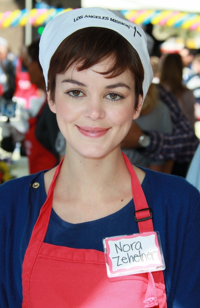 Nora Zehetner: pic #684254