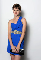 Nora Zehetner photo #