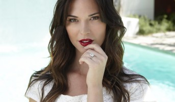 Odette Annable photo #