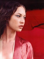 Olga Kurylenko photo #