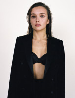 Olivia Cooke photo #