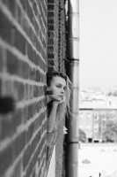 Olivia DeJonge photo #