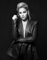 Olivia Holt photo #