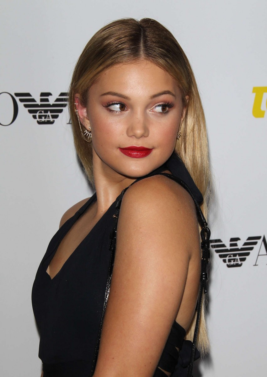 Olivia Holt: pic #801142