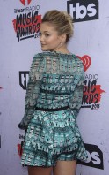 Olivia Holt photo #