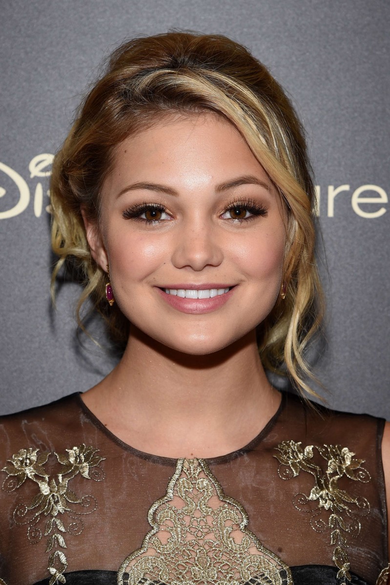 Olivia Holt: pic #795093