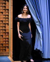 Olivia Munn photo #