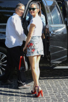 Olivia Munn photo #