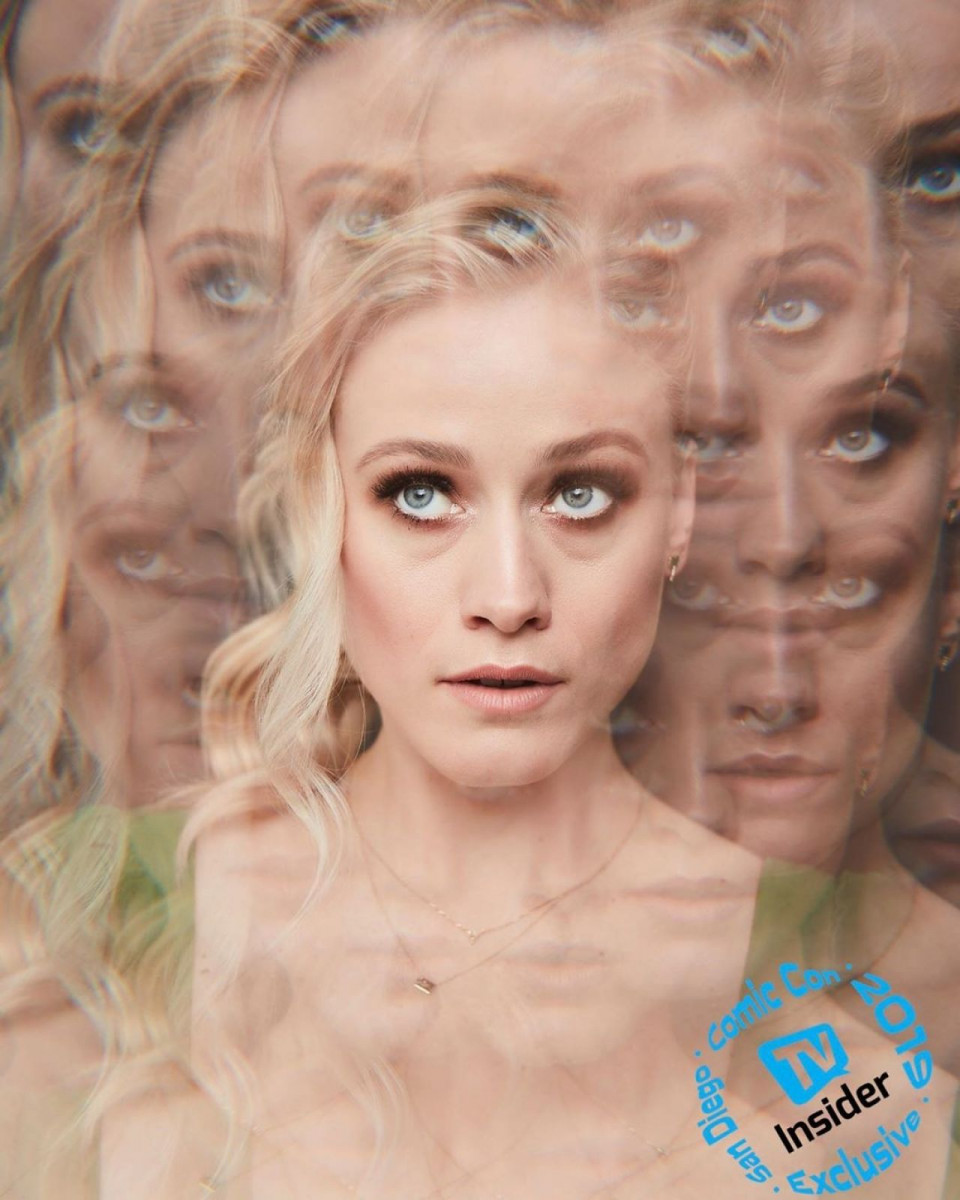 Olivia Taylor Dudley: pic #1166458