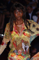 Oluchi Owenabaga photo #