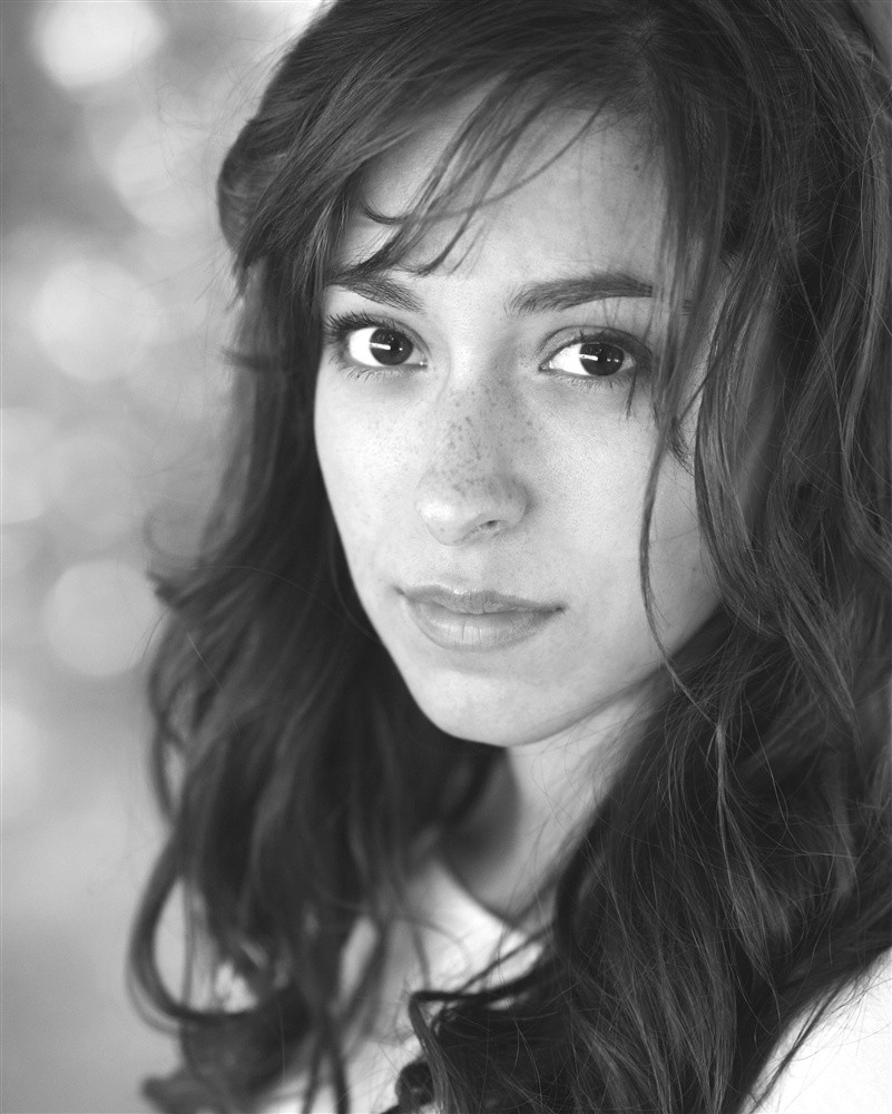 Oona Chaplin: pic #666027