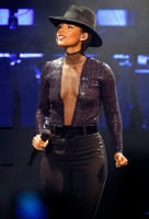 Alicia Keys photo #