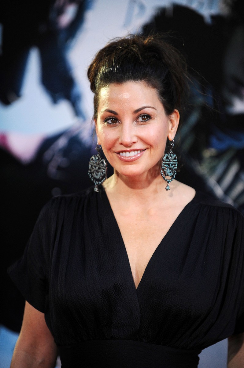 Gina Gershon: pic #217849