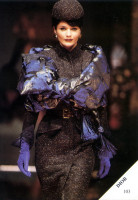 Helena Christensen photo #