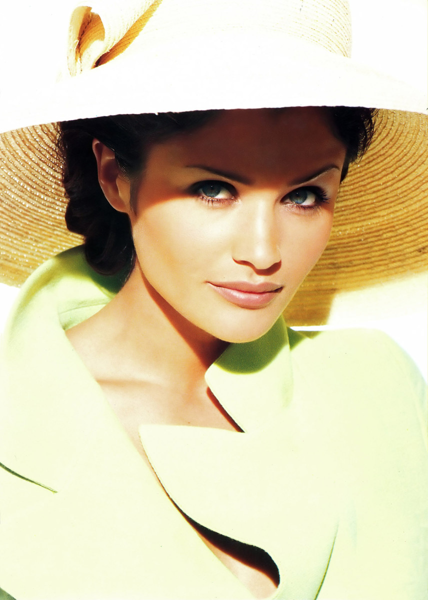 Helena Christensen: pic #205364