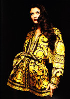 Helena Christensen photo #