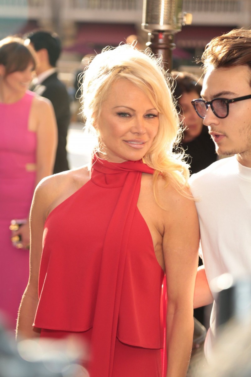 Pamela Anderson: pic #942651