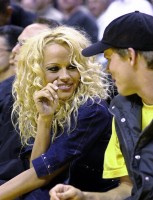 Pamela Anderson photo #