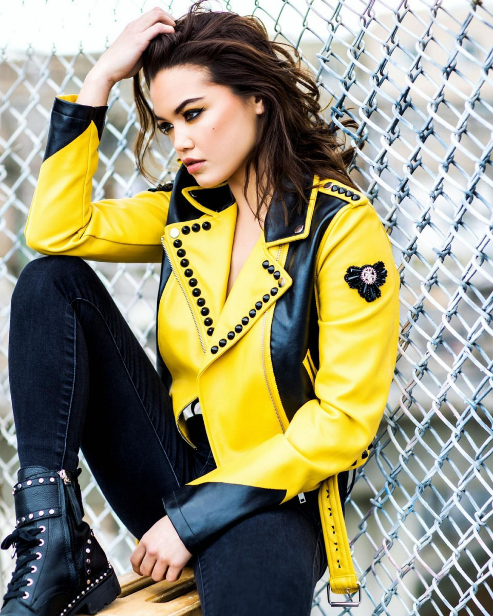 Paris Berelc: pic #1181642