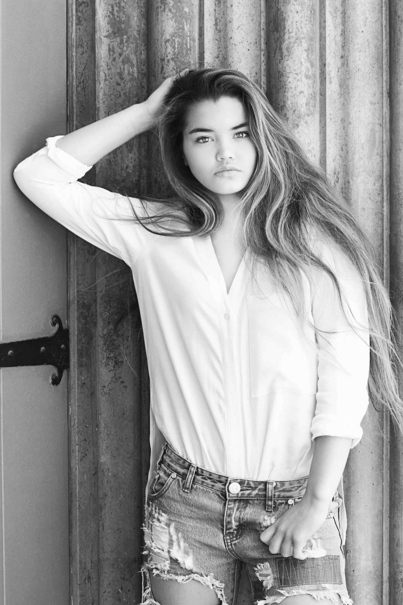 Paris Berelc: pic #866057