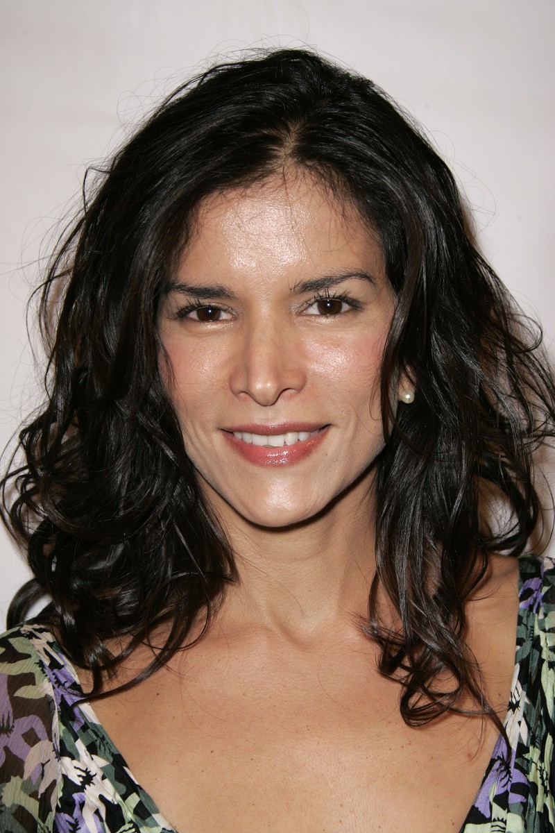 Patricia Velasquez: pic #210642