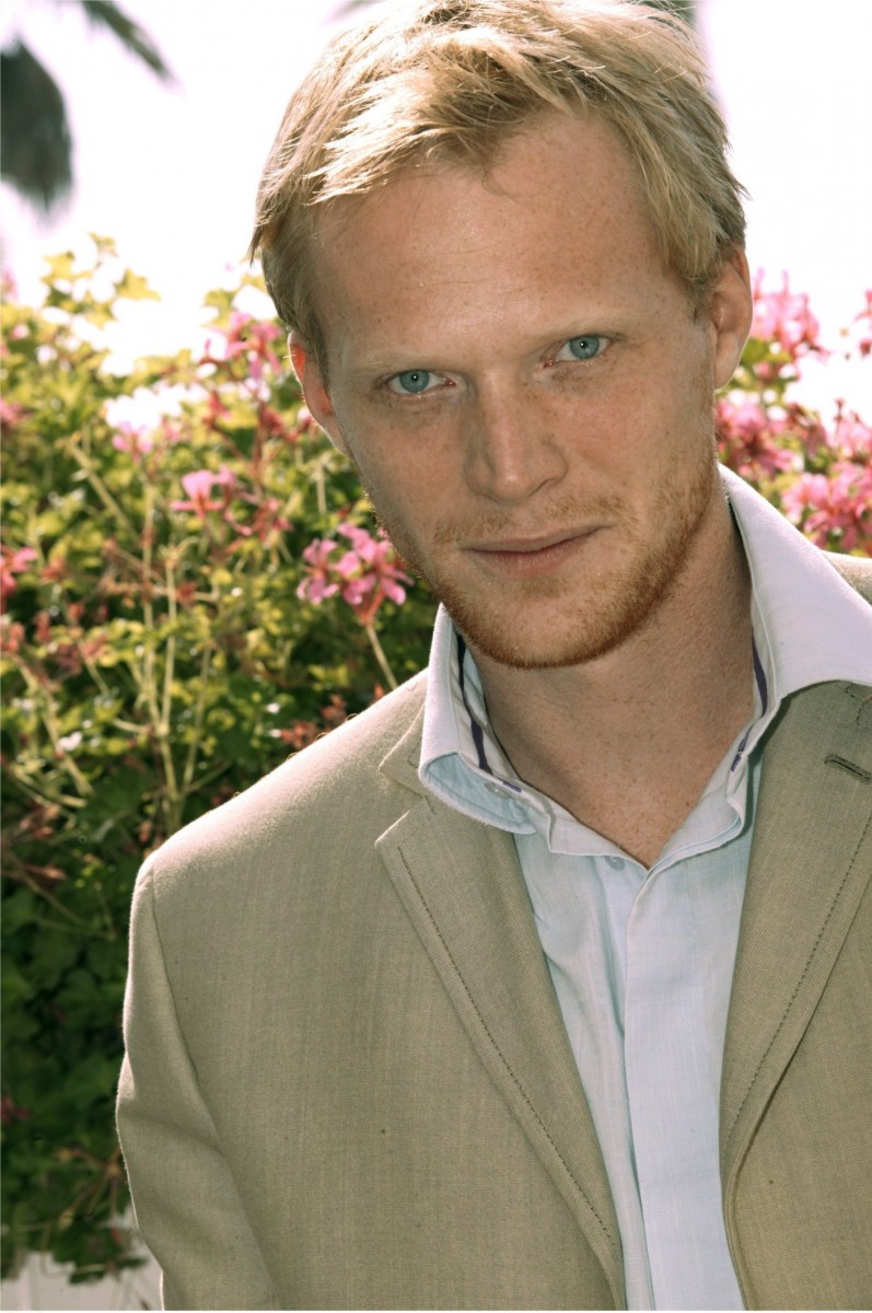 Paul Bettany: pic #239493