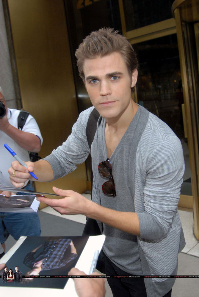 Paul Wesley: pic #456779